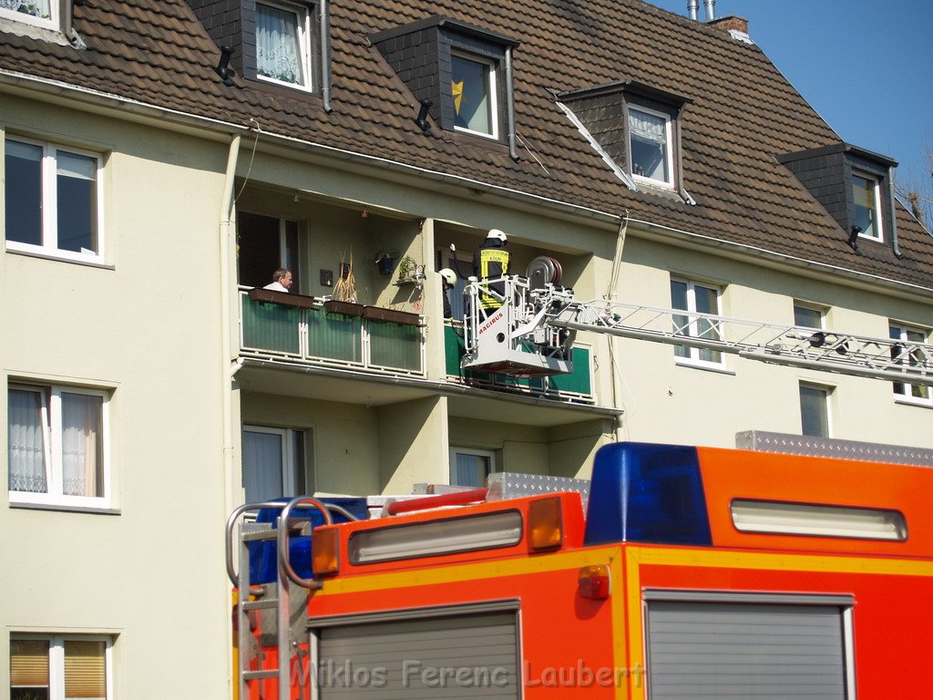 Brand Balkon Koeln Muelheim Arnsbergerstr P13.JPG